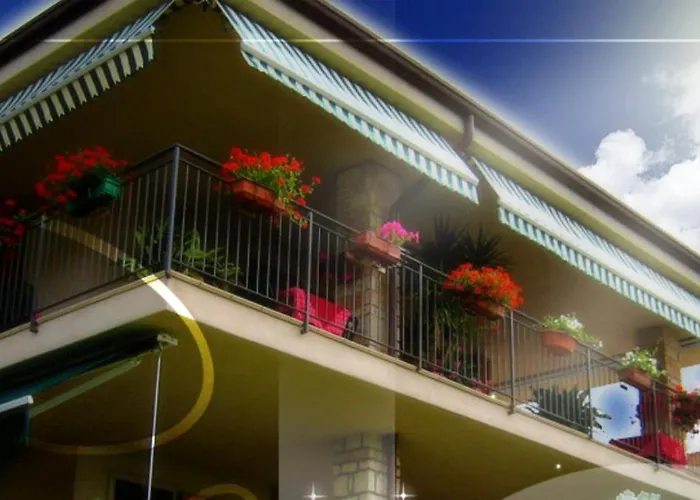 Alojamento de Acomodação e Pequeno-almoço Ladi's